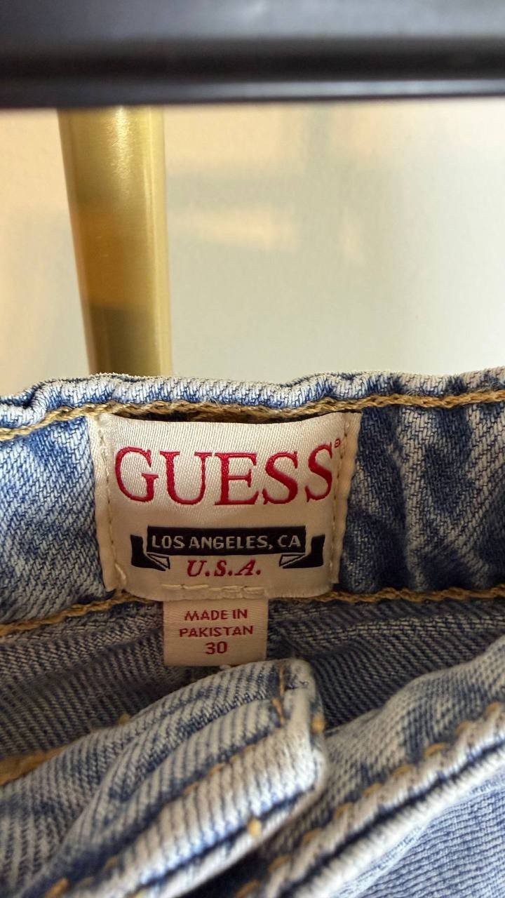 Guess Eco Featherweight Relaxed Midi Denim Shorts Blue Maiorca Size 30 NWT $89