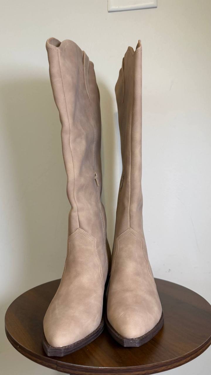 DV Dolce Vita High Boots 7.5M Dune Man‑Made New in Box MSRP $99