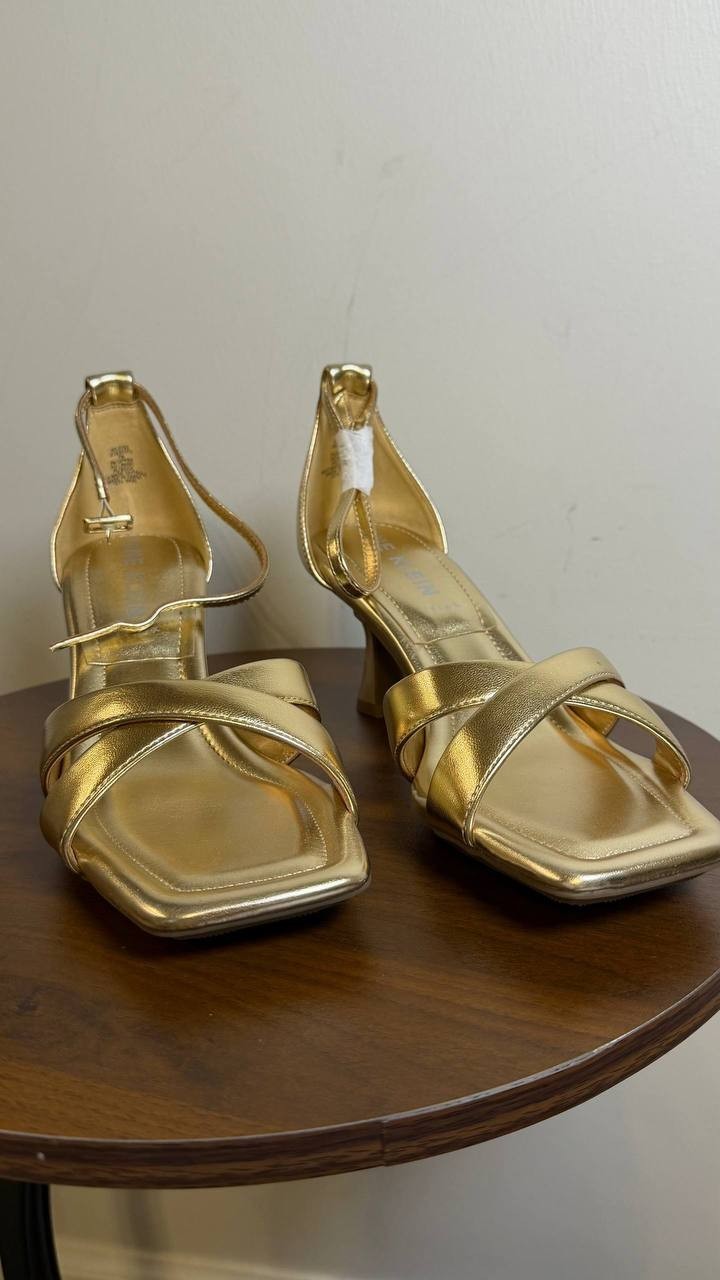 Anne Klein Gold Man‑Made Ankle Strap Dress Sandals 7M New in Box $79