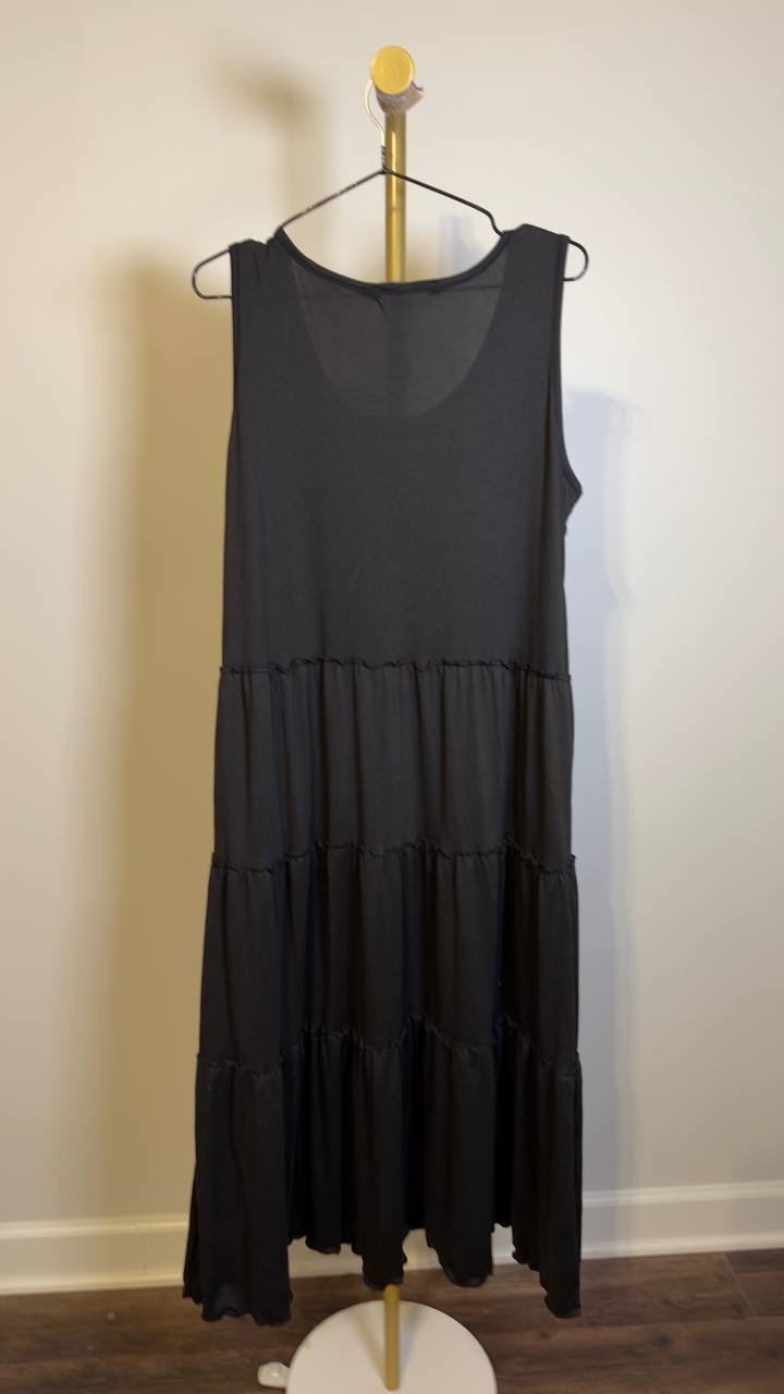 White Mark Scoop Neck Sleeveless Tiered Midi Dress Black XL NWT $68
