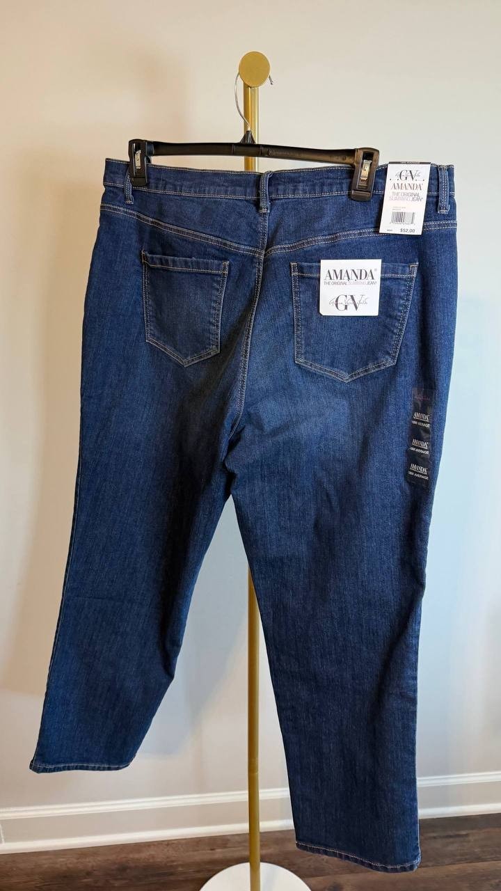 Gloria Vanderbilt Women’s Plus Amanda Straight Jeans Madison Size18W NWT MSRP$52