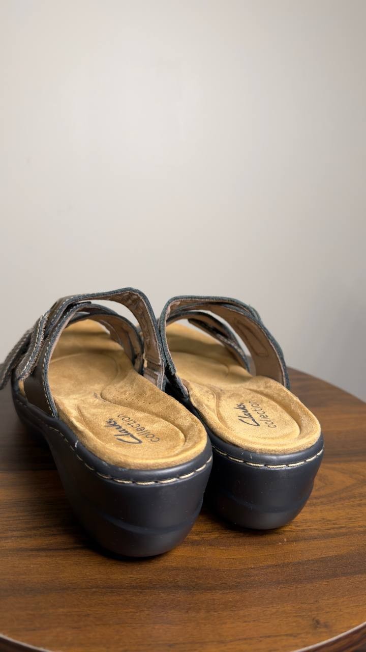 Clarks  Sandals  Bronze  Metallic  Leather  6M  New  $100