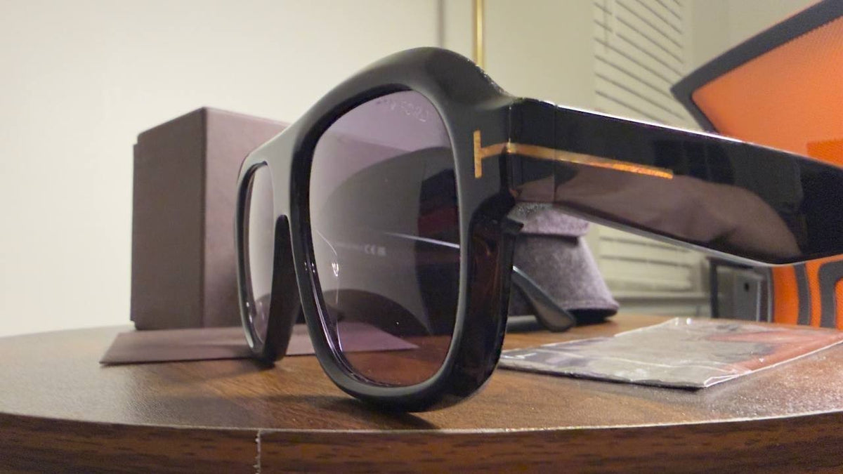 Tom  Ford  Rhonda‑02  Pilot  Sunglasses  Black  Purple  OS  NWT  $620