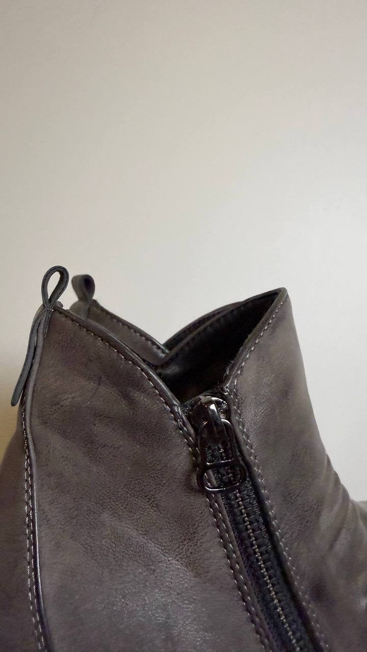 Easy Street Jeanie Boots 6W Grey Ankle Zip Pleated Comfort NIB msrp$70