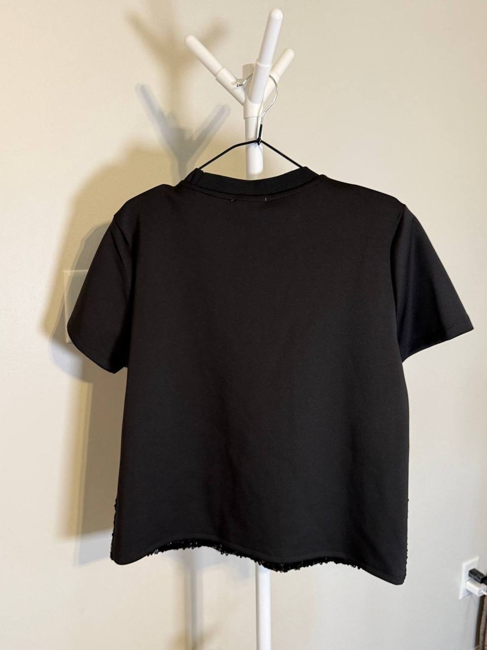 DKNY Women’s Black Sequin Front Short Sleeve Top - Size L - NWT