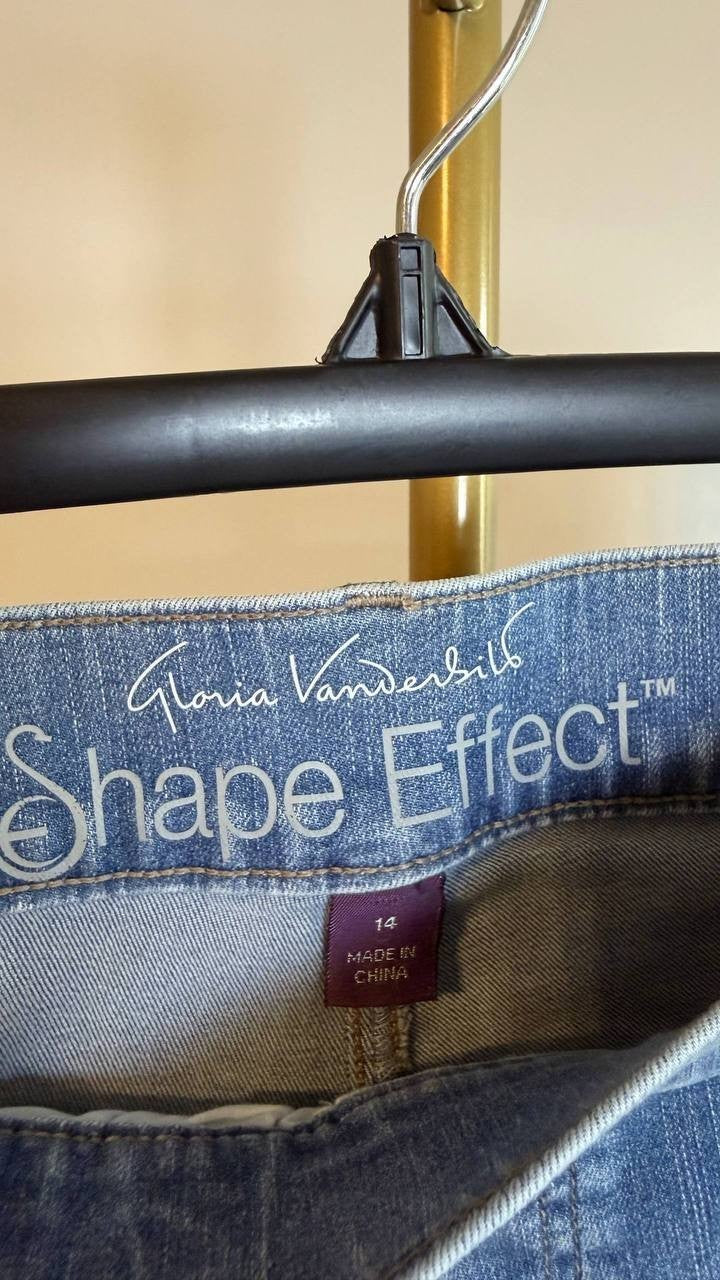 Gloria Vanderbilt Women’s Shape Effect Pull On Flare Jeans Blue Size 14 NWT $48