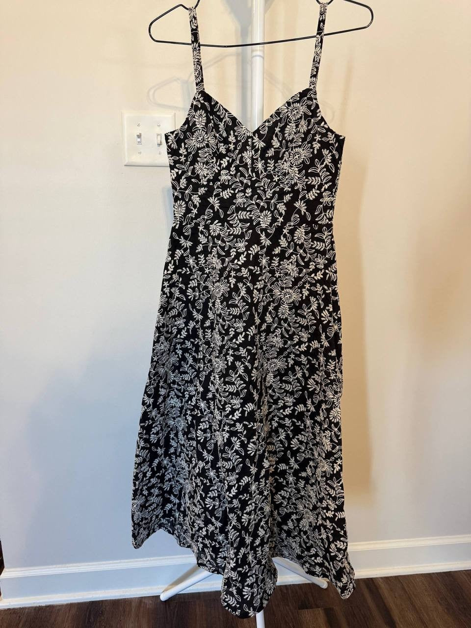 Aqua Embroidered Tank Midi Dress – Size XXS – NWT – $116