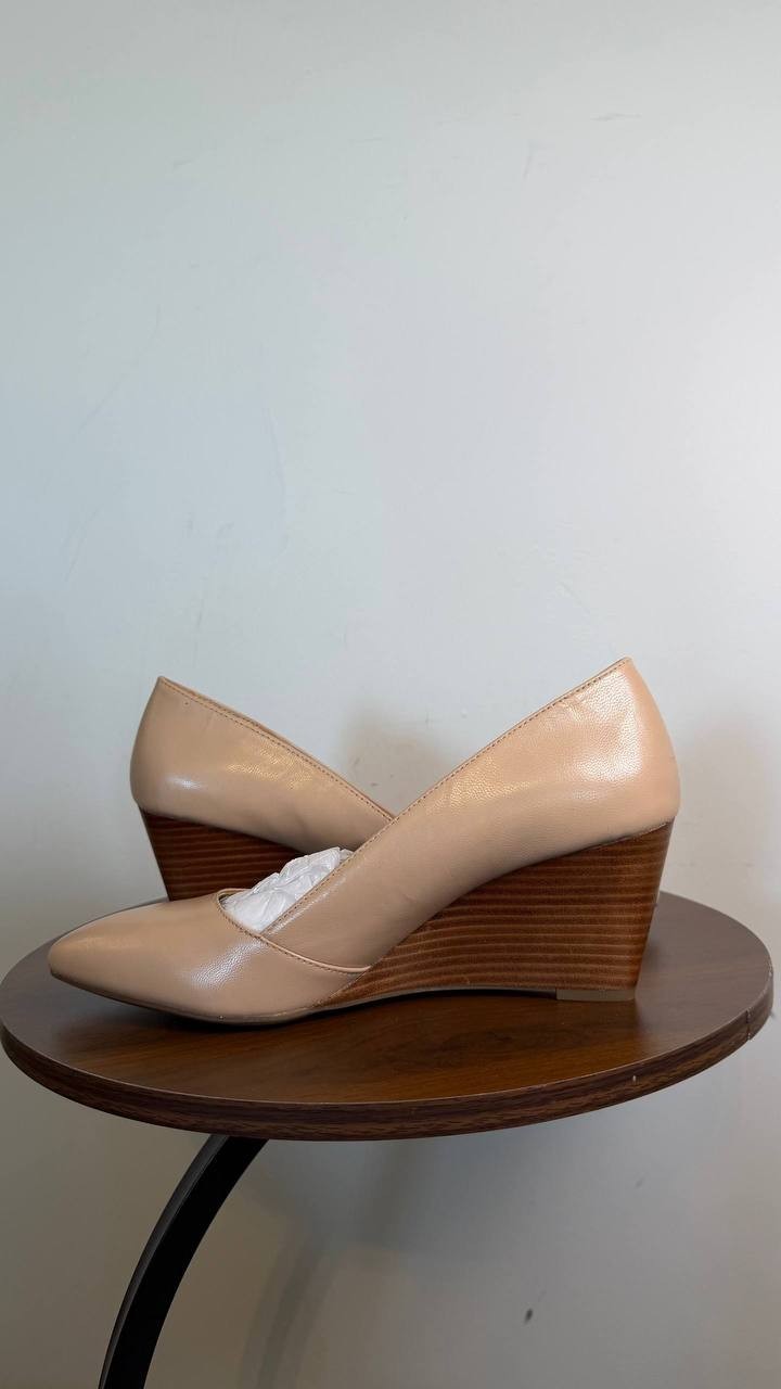 Franco Sarto Frankie Women’s Leather Wedge Pump Ballet 9M Leather $125 NWB