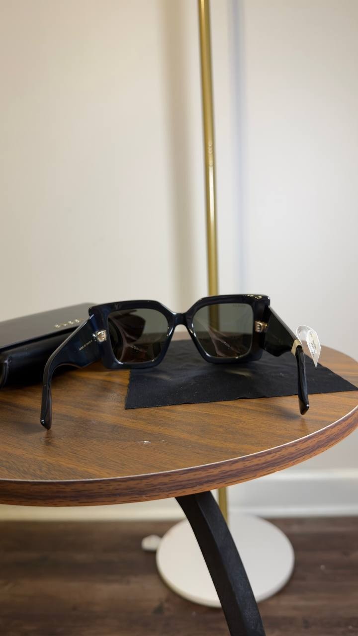 Gucci  Cat‑Eye  Sunglasses  Black  OS  NWT  $575