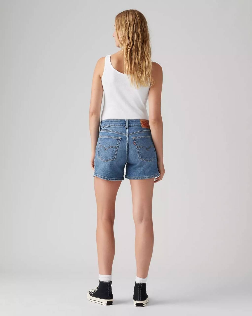 Levi’s A‑Line Women’s Shorts Medium Wash Size 33 Pre‑Owned Fair  $10
