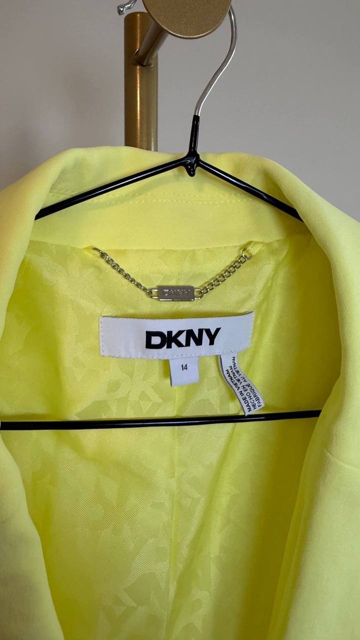 DKNY Women’s Notch Collar One Button Long Sleeve Jacket Yellow Size 14 NWOT $169