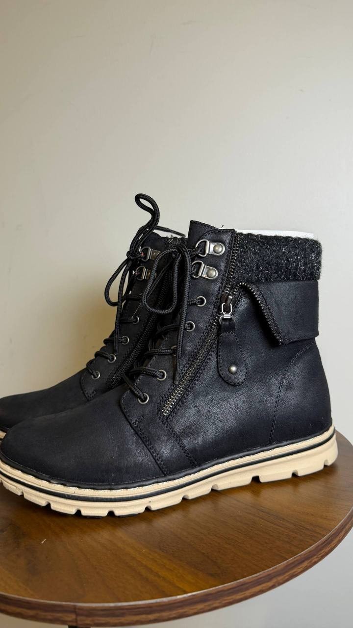 Cliffs by White Mountain Black Fabric Booties Size 7.5 New in Box $89