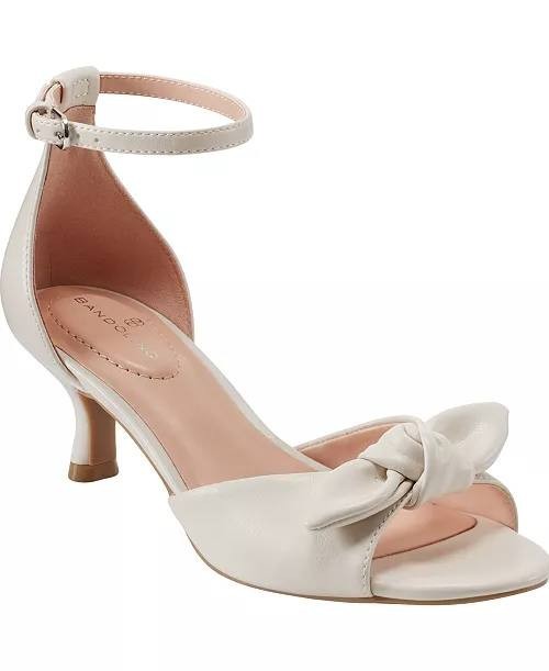 Bandolino Ivory Polyurethane Kitten Heel Sandals 6.5M NIB MSRP $79