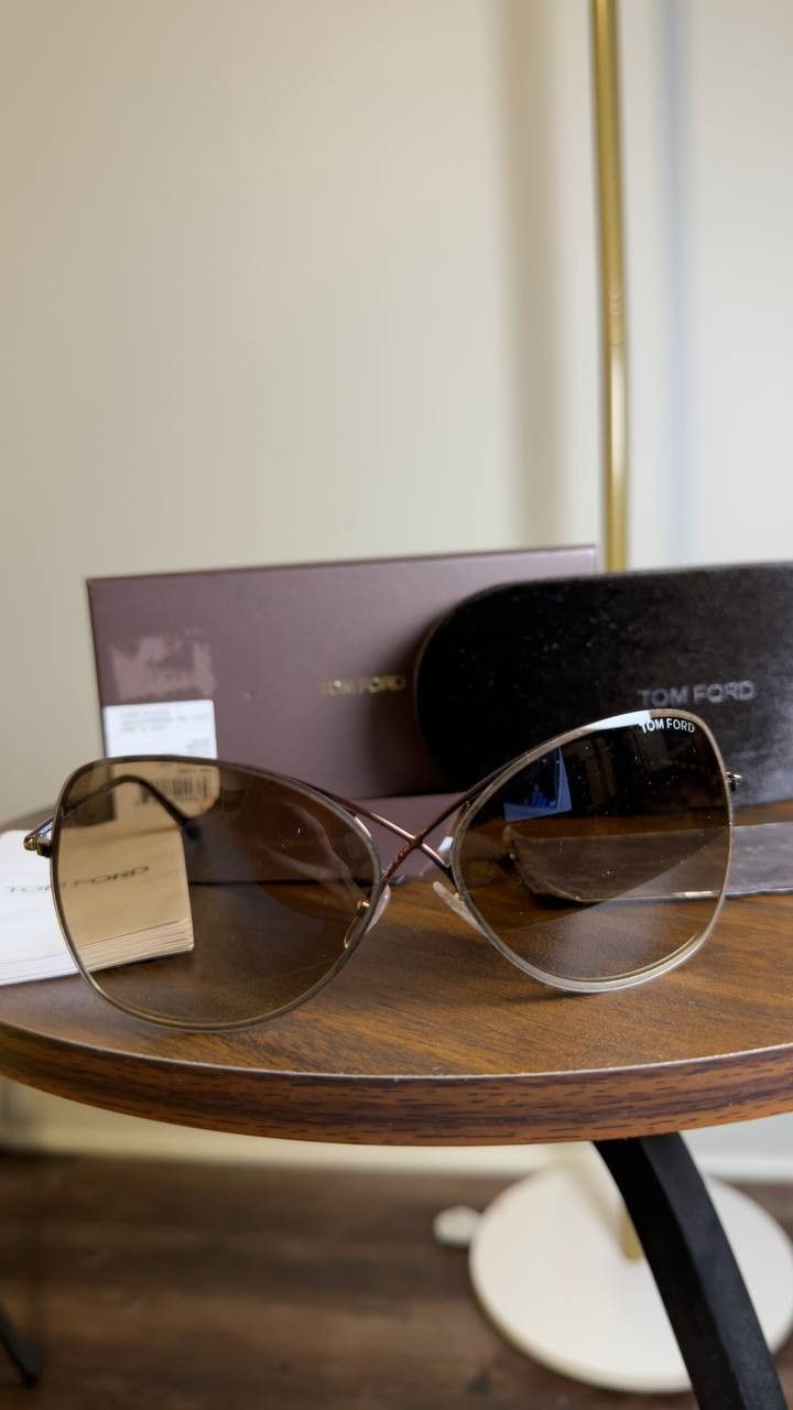 Tom  Ford  Colette  Butterfly  Sunglasses  Gradient  OS  NWT  $385  