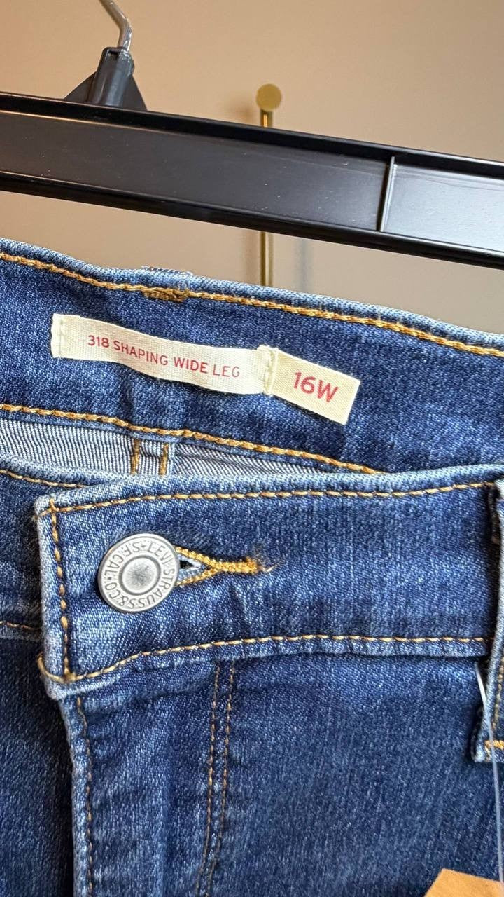 Levi’s 318 Shaping Wide‑Leg Jeans Blue 16W NWT $75