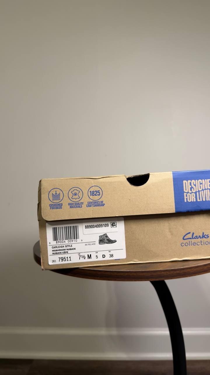 Clarks  Carleigh  Style  Boots  Brown  Nubuck  7.5M  New  $130