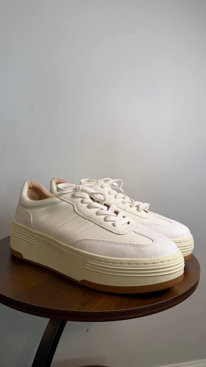 Madden Girl Livvyy Platform Sneakers White 8.5M  $59 NWOB
