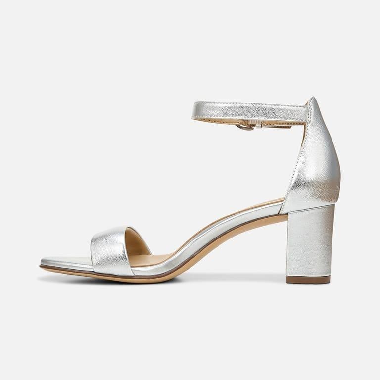 Naturalizer Women’s Vera Dress Sandal Silver 8.5M Leather MSRP $135 NWB