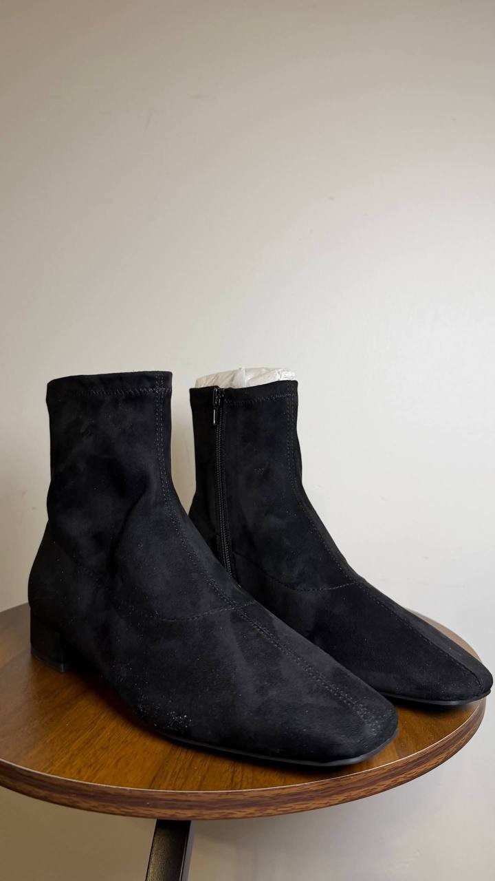 Anne Klein Russ Bootie Black Suede Women’s 7.5M NWB Low Heel Zip $129