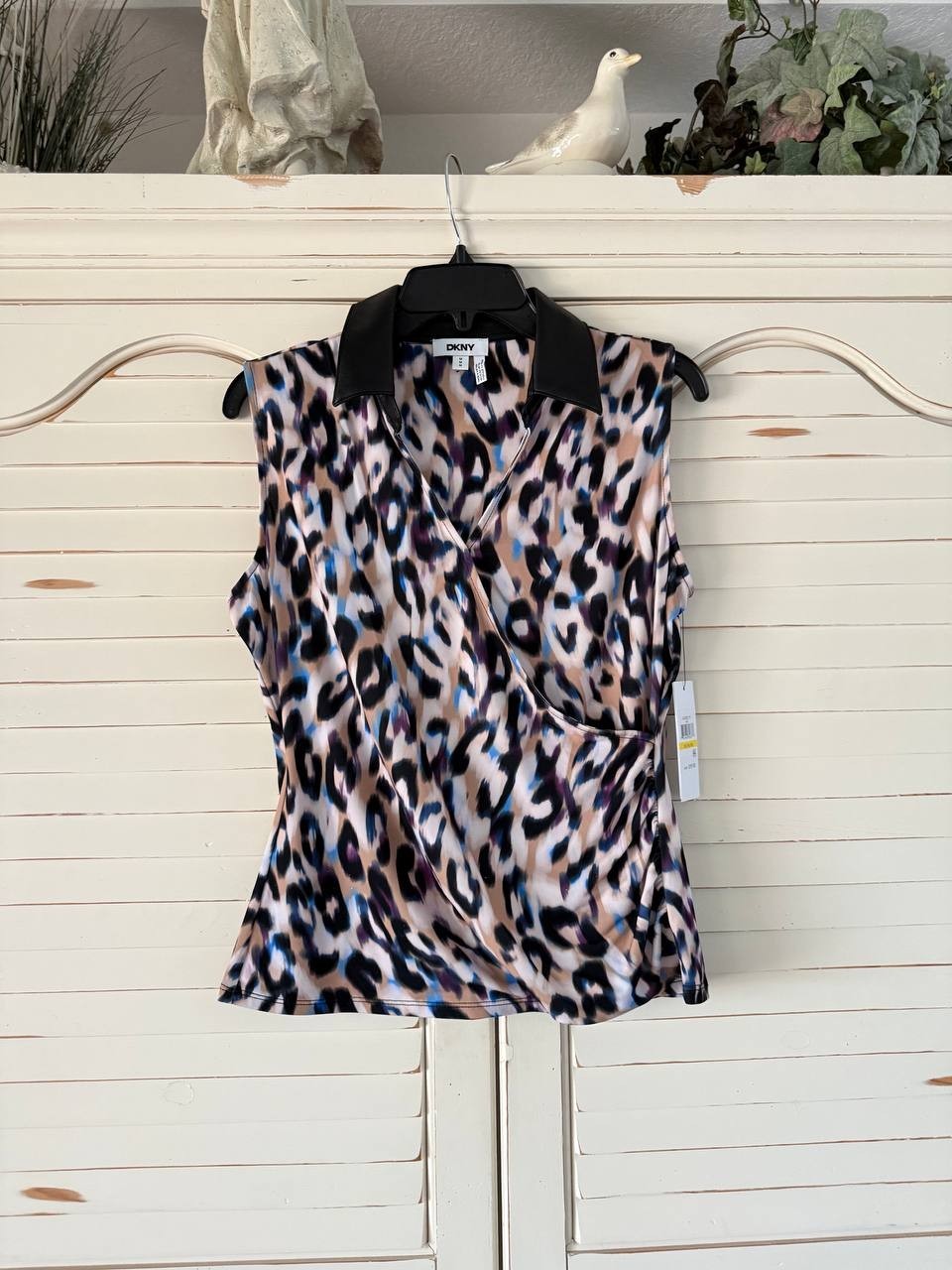 DKNY Top M Travertine Multi Printed Sleeveless Surplice Faux Leather Collar NWT