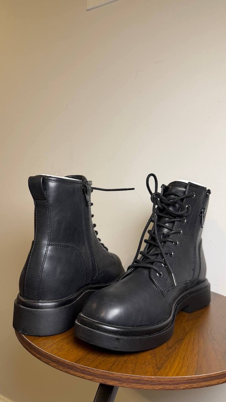 Madden Girl Palooma Lace‑Up Combat Boots Black Pari Women’s 9 NWB $79