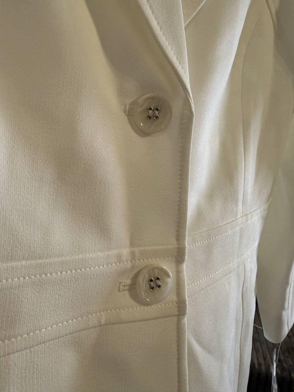 Le Suit Petite Jacket & Pant Suit– Ivory– Size 12P – NWT – $225