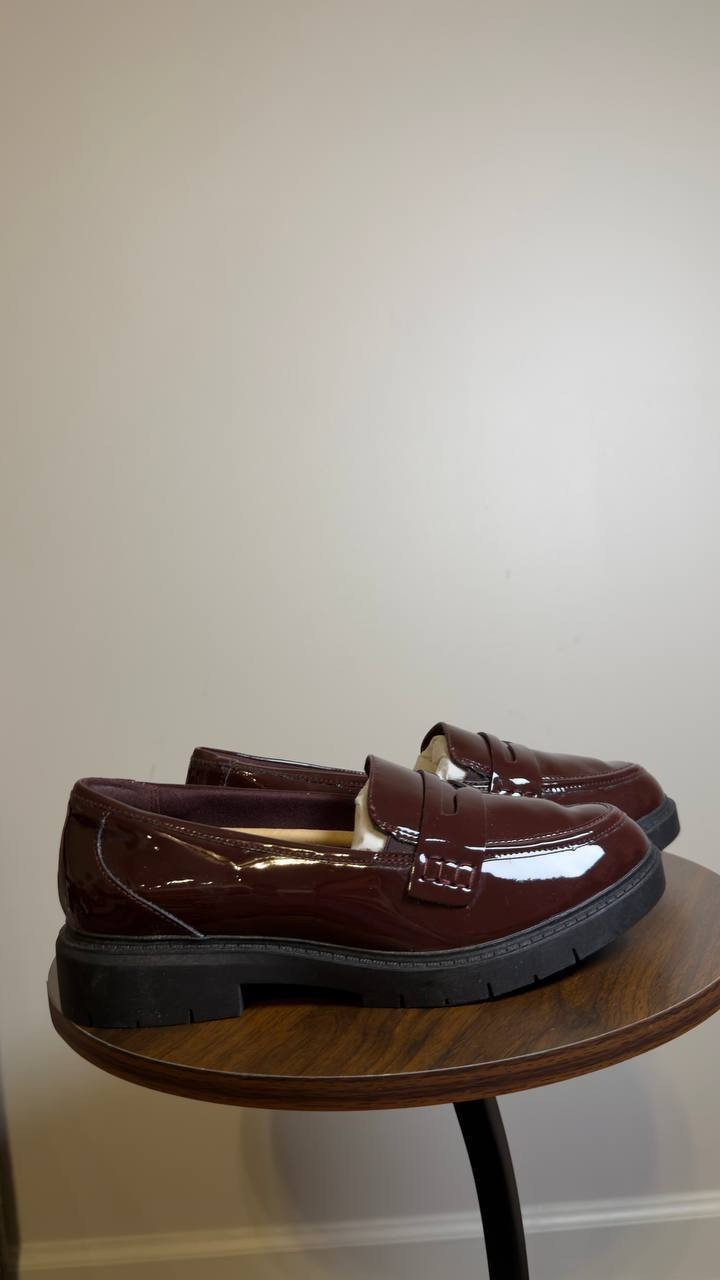 Clarks  Loafers  Burgundy  8.5W  New  $100