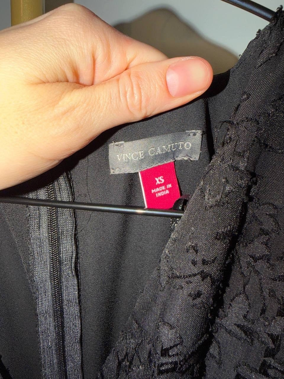 Vince Camuto Jacquard Smocked‑Waist Jumpsuit Black SizeXS NWT Elegant msrp$129