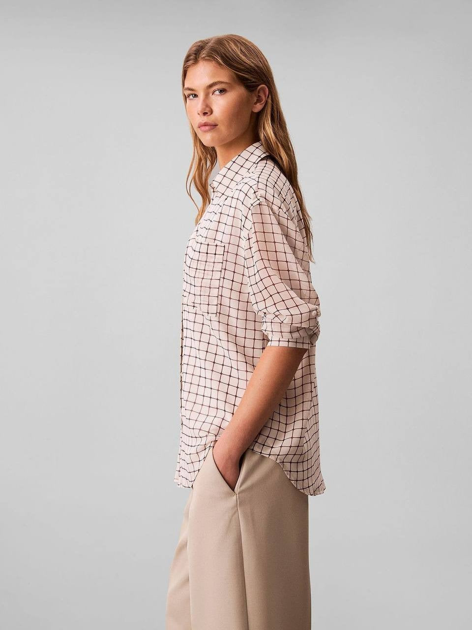 Calvin Klein Blusa con Bolsillo y Manga Enrollable Multi M NWT $79