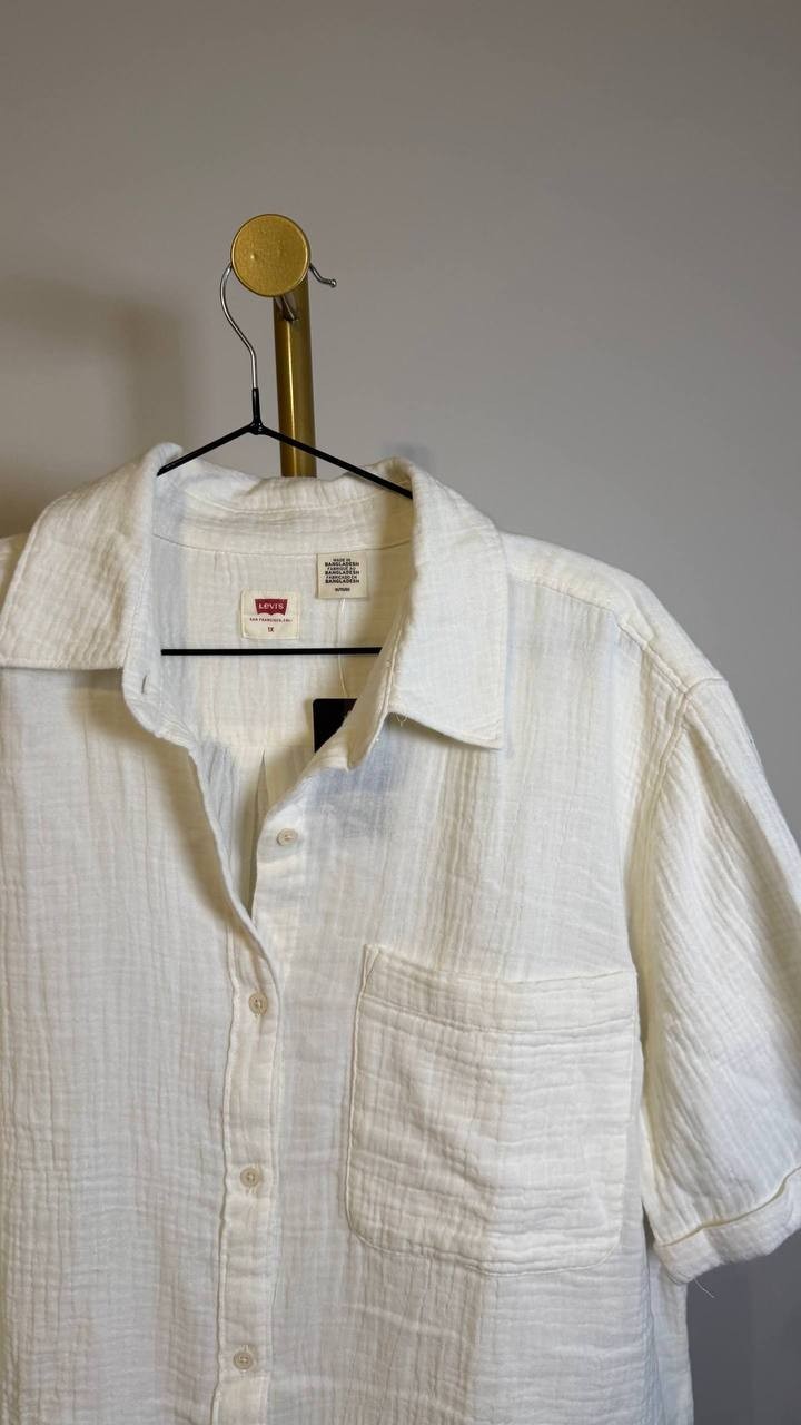 Levi’s Darlene Short Sleeve Shirt Plus Size 1X Whisper White $49.50 NWT
