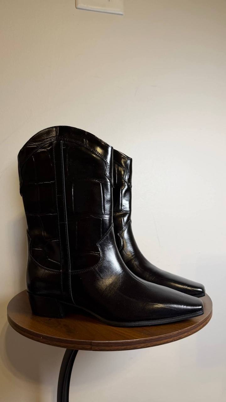 Vince Camuto Prilie Square‑Toe Western Leather Boots Black 7.5M NWB $169