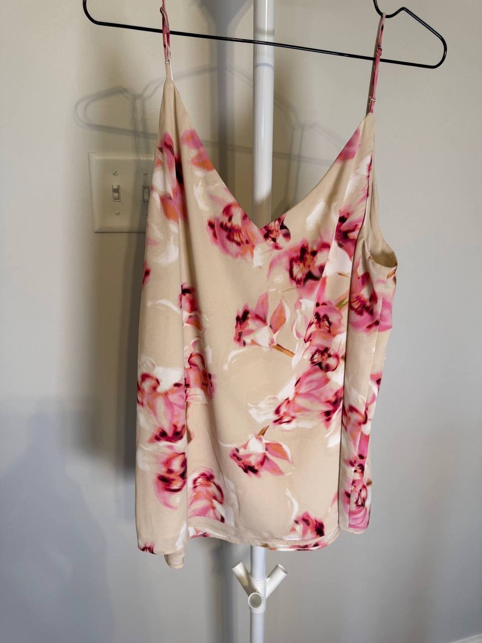 Calvin Klein Floral Spaghetti Strap Camisole – Size S – NWOT
