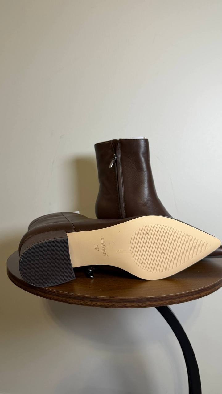 Nine West Maribu Booties 7.5M Dark Brown Leather Pointed Toe Zip NIB mrp$149