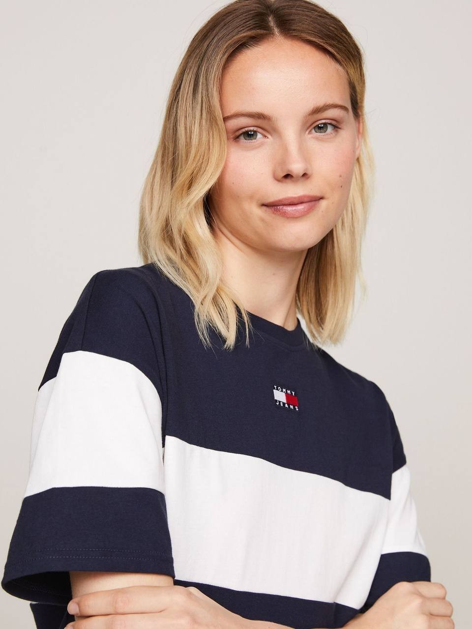 Tommy Hilfiger T-Shirt Navy/White M Pre-Owned Excellent $39.50