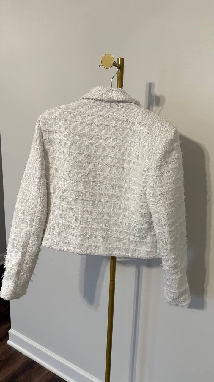 Endless Rose White Crop Tweed Jacket L NWT Without buttons Chic Modern msrp$185