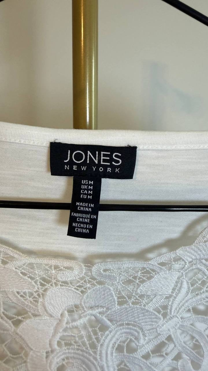 Jones New York Dolman Top Inset Lace White Crew Neck Size M NWT$69 needs washing