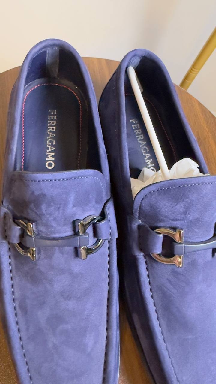 Ferragamo  Gancini  Loafers  Blue  Suede  8.5  New  in  Box  $950