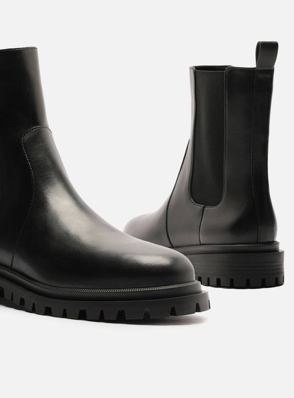 Arezzo Black Leather Boots 9B NIB MSRP $139
